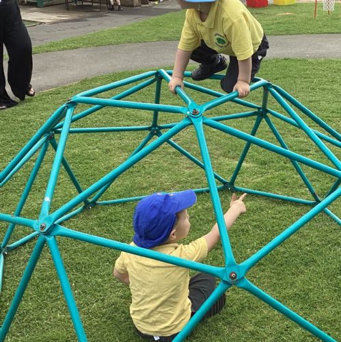 Outdoor Learning in Nursery 1