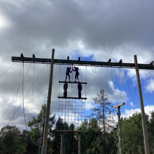 6B74DFA9-7AC0-4B90-BB9D-0BD11537EED1