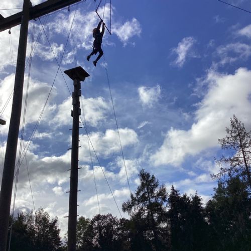 82A5D262-6139-4AA8-BA5D-5984EF1BC28B