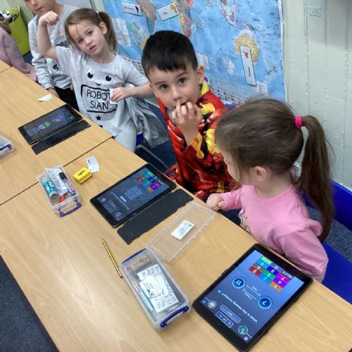 6CFD978D-421C-428A-AB63-D85466C383EC