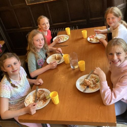 AC2CD9F4-04A9-4672-BA9D-3F28C189A267-768x1024